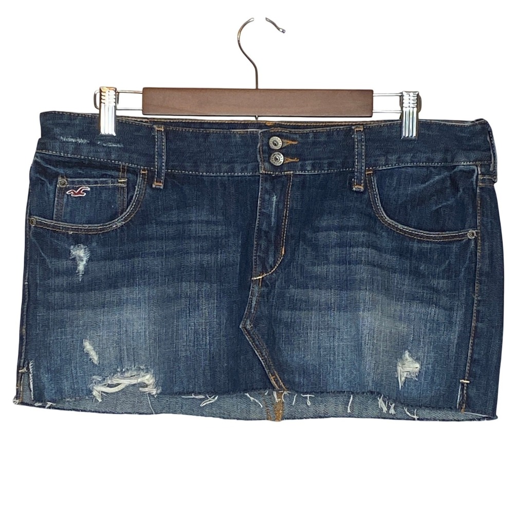 Hollister Womens Y2K Low Rise Micro Mini Denim Skirt Size 9 Distressed Indie